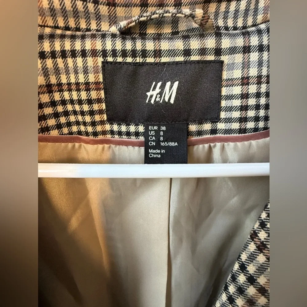 H&M Women's Plaid Blazer - Brown and Cream Size 8 (Medium) - Picture 3 of 9
